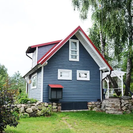 Detached With Garden, Frydrychowo Holiday home