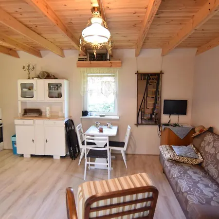 Holiday home Detached With Garden, Frydrychowo *