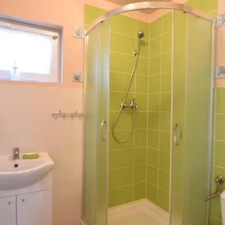 Holiday home Detached With Garden, Frydrychowo Klodno (Pomerania)