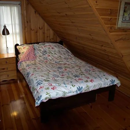 Holiday home Detached With Garden, Frydrychowo