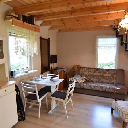 Detached With Garden, Frydrychowo